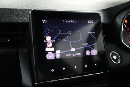 Renault Clio ICONIC TCE 38