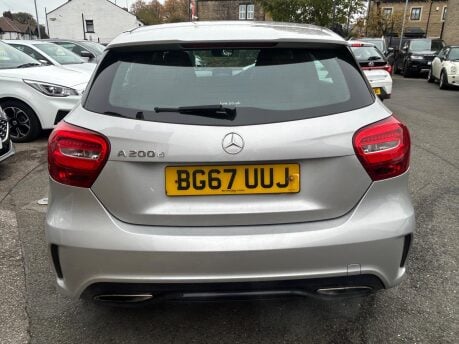 Mercedes-Benz A Class A 200 D AMG LINE 7