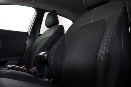 Ford Puma TITANIUM FIRST EDITION MHEV 36