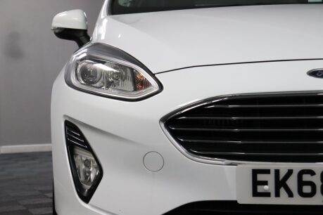 Ford Fiesta ZETEC 26