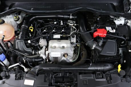 Ford Fiesta ZETEC 45