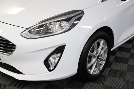 Ford Fiesta ZETEC 32