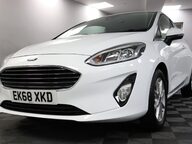 Ford Fiesta ZETEC 29