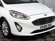 Ford Fiesta ZETEC 27