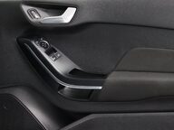 Ford Fiesta ZETEC 37