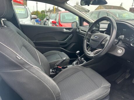 Ford Fiesta ZETEC 10