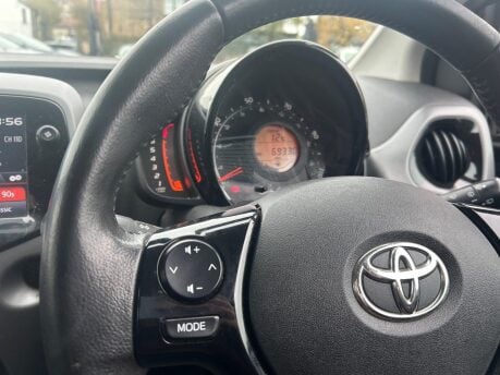 Toyota Aygo VVT-I X-PLAY 26
