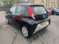 Toyota Aygo VVT-I X-PLAY 6