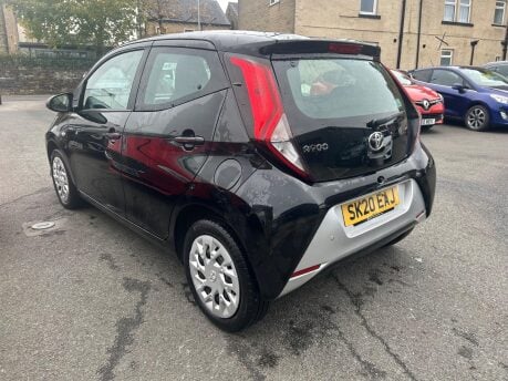 Toyota Aygo VVT-I X-PLAY 6