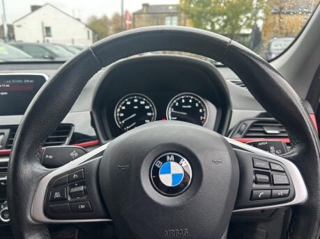 BMW X1 SDRIVE18I SPORT 13