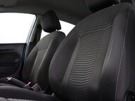 Ford Fiesta ZETEC 35