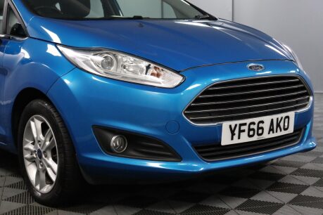 Ford Fiesta ZETEC 24