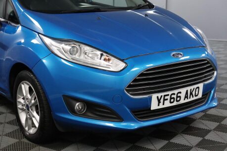 Ford Fiesta ZETEC 26