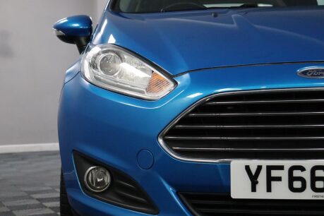 Ford Fiesta ZETEC 25