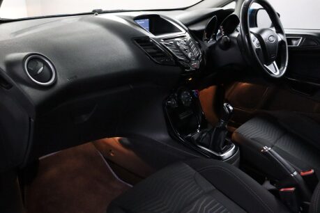 Ford Fiesta ZETEC 34