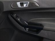 Ford Fiesta ZETEC 36