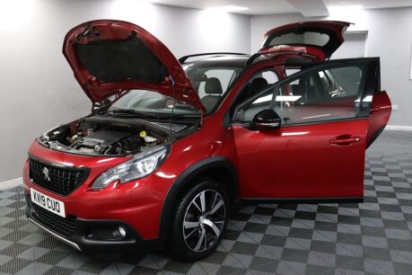 Peugeot 2008 S/S GT LINE 17