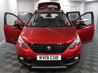 Peugeot 2008 S/S GT LINE 8