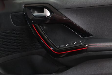 Peugeot 2008 S/S GT LINE 36