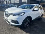 Renault Kadjar ICONIC TCE 5