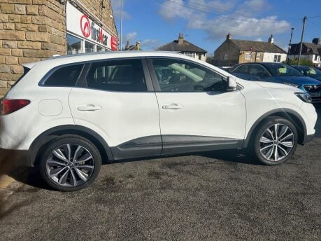 Renault Kadjar ICONIC TCE 7