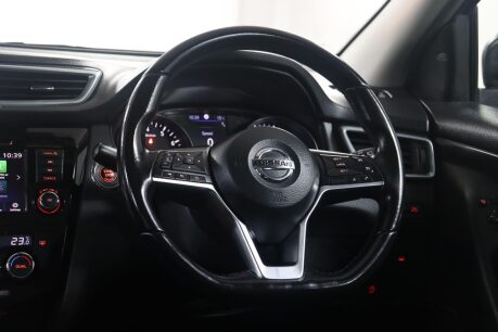 Nissan Qashqai DIG-T N-CONNECTA 46