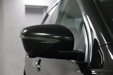 Nissan Qashqai DIG-T N-CONNECTA 33