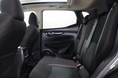 Nissan Qashqai DIG-T N-CONNECTA 42