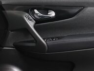 Nissan Qashqai DIG-T N-CONNECTA 36