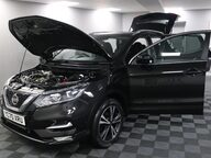 Nissan Qashqai DIG-T N-CONNECTA 16
