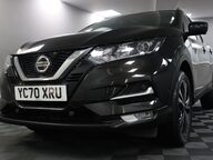Nissan Qashqai DIG-T N-CONNECTA 28