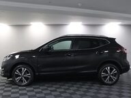 Nissan Qashqai DIG-T N-CONNECTA 18