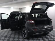 Nissan Qashqai DIG-T N-CONNECTA 21