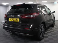 Nissan Qashqai DIG-T N-CONNECTA 11