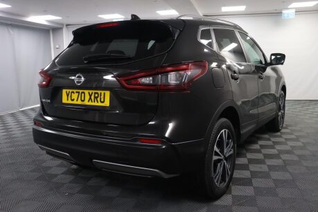 Nissan Qashqai DIG-T N-CONNECTA 11