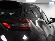 Nissan Juke DIG-T N-CONNECTA 23