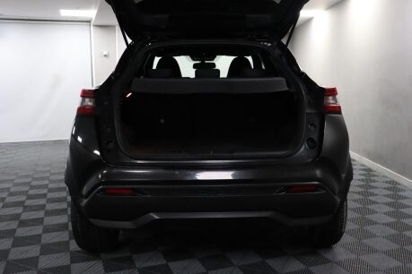 Nissan Juke DIG-T N-CONNECTA 14