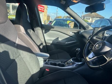 Nissan Juke DIG-T N-CONNECTA 10