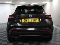 Nissan Juke DIG-T N-CONNECTA 8