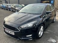 Ford Focus ZETEC S 5