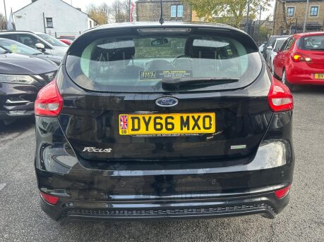 Ford Focus ZETEC S 7