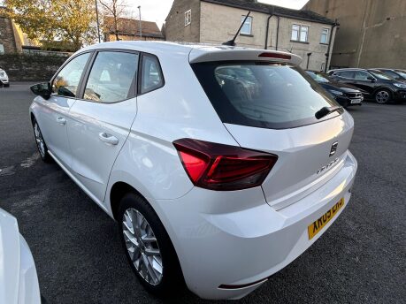 SEAT Ibiza TSI SE TECHNOLOGY 6