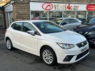 SEAT Ibiza TSI SE TECHNOLOGY 1