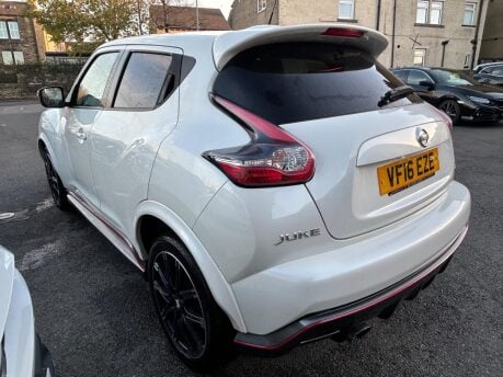Nissan Juke NISMO RS DIG-T 6