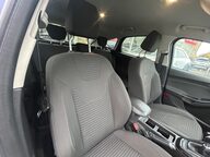 Ford Focus TITANIUM 8