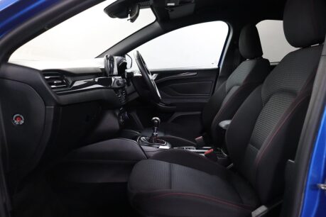 Ford Focus ST-LINE 41