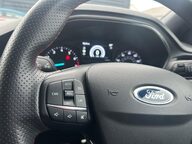 Ford Focus ST-LINE 10