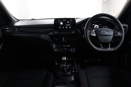 Ford Focus ST-LINE 39