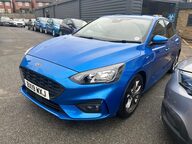 Ford Focus ST-LINE 5