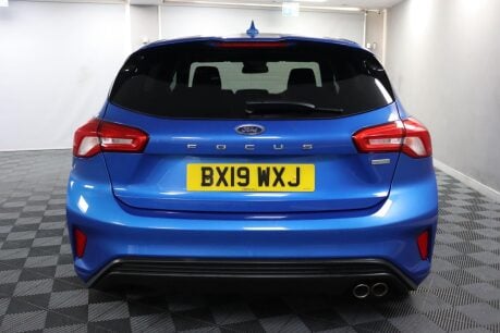 Ford Focus ST-LINE 8